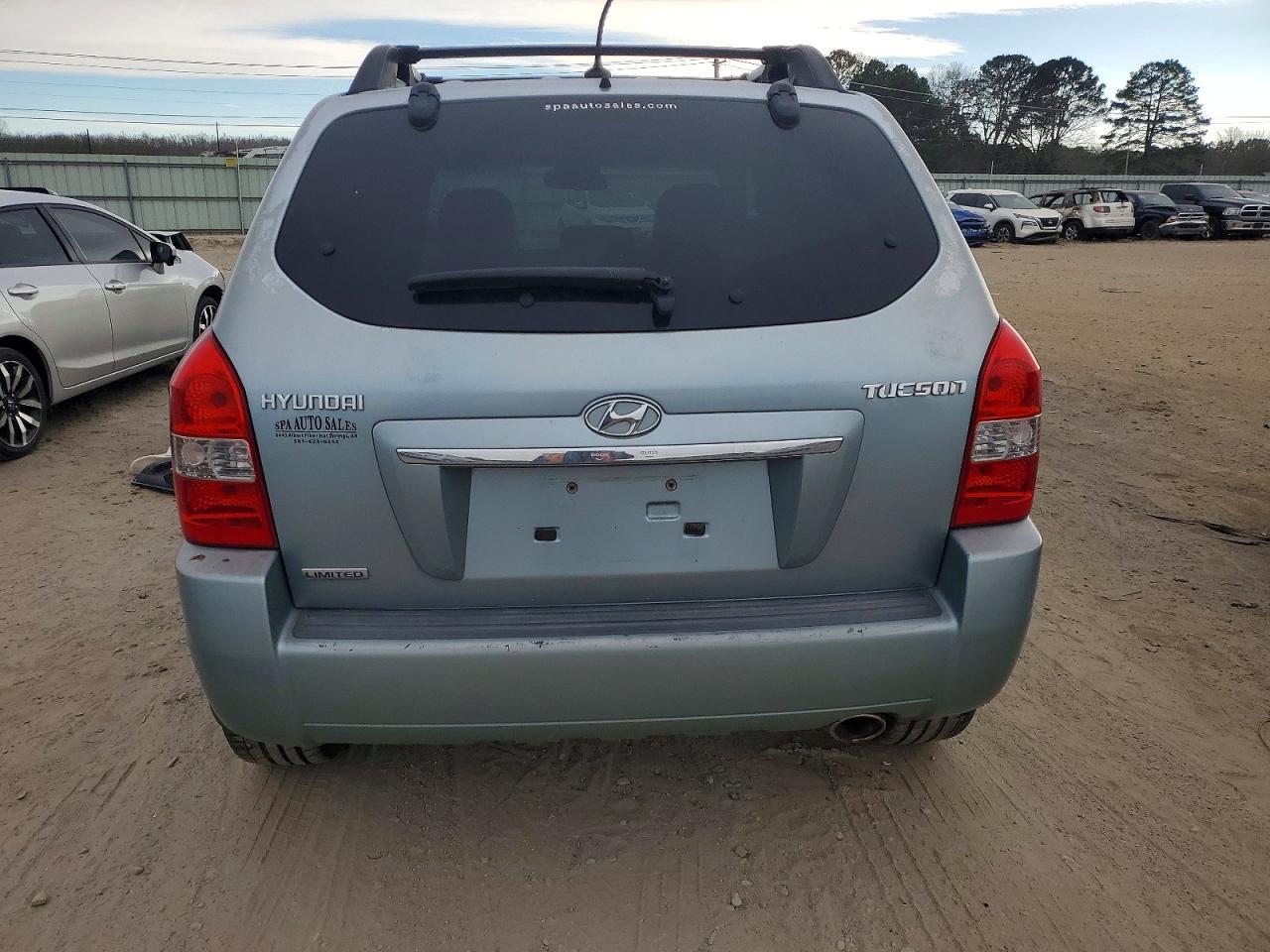 2009 Hyundai Tucson Limited I4 - Image 6