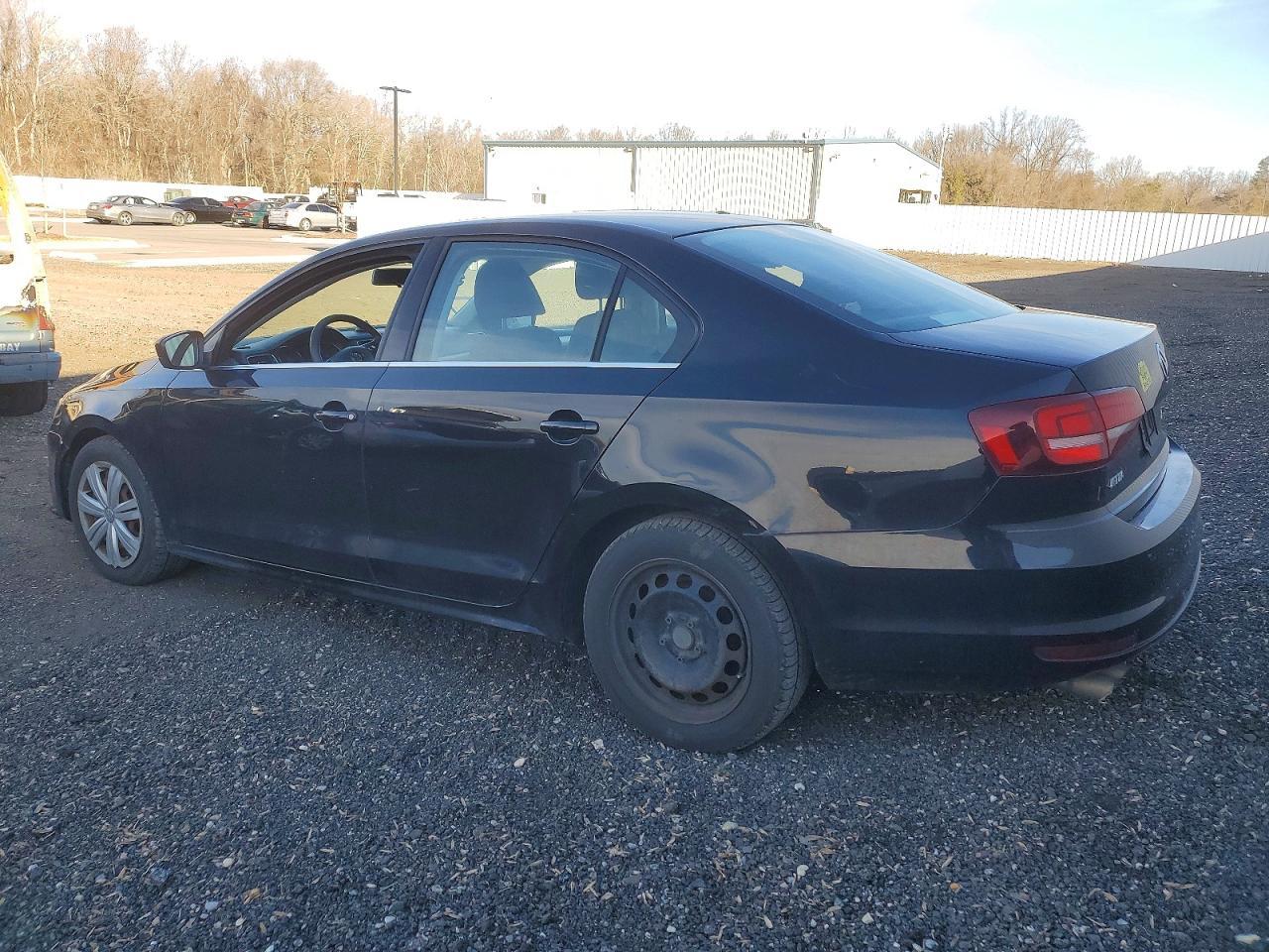 2017 Volkswagen Jetta - Image 2