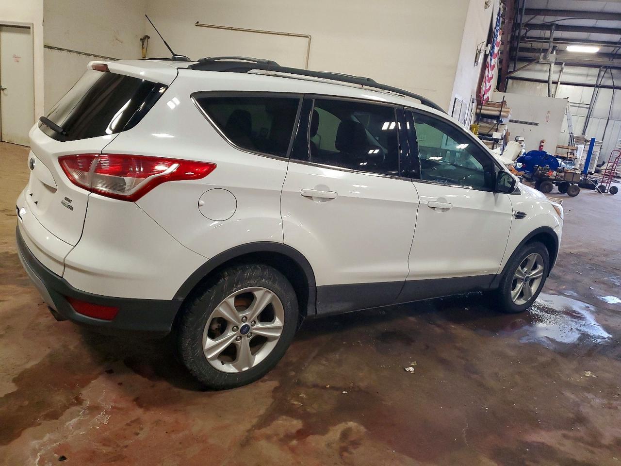 2016 Ford Escape Se - Фото 3
