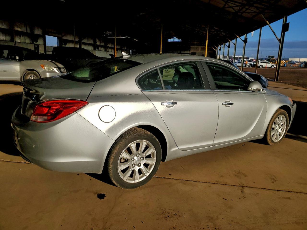 2013 Buick Regal Premium - Фото 3