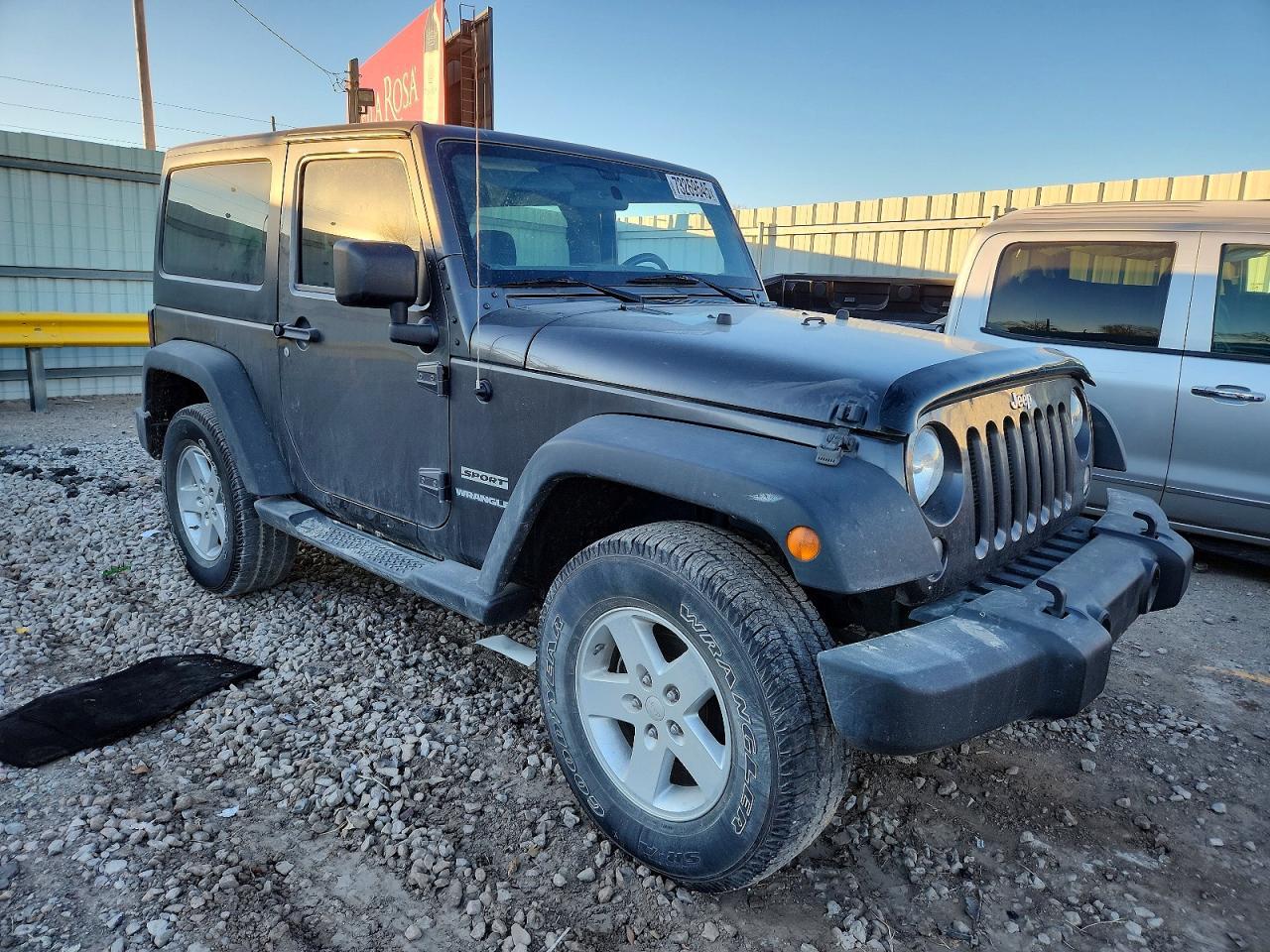 2017 Jeep Wrangler Sport - Фото 4