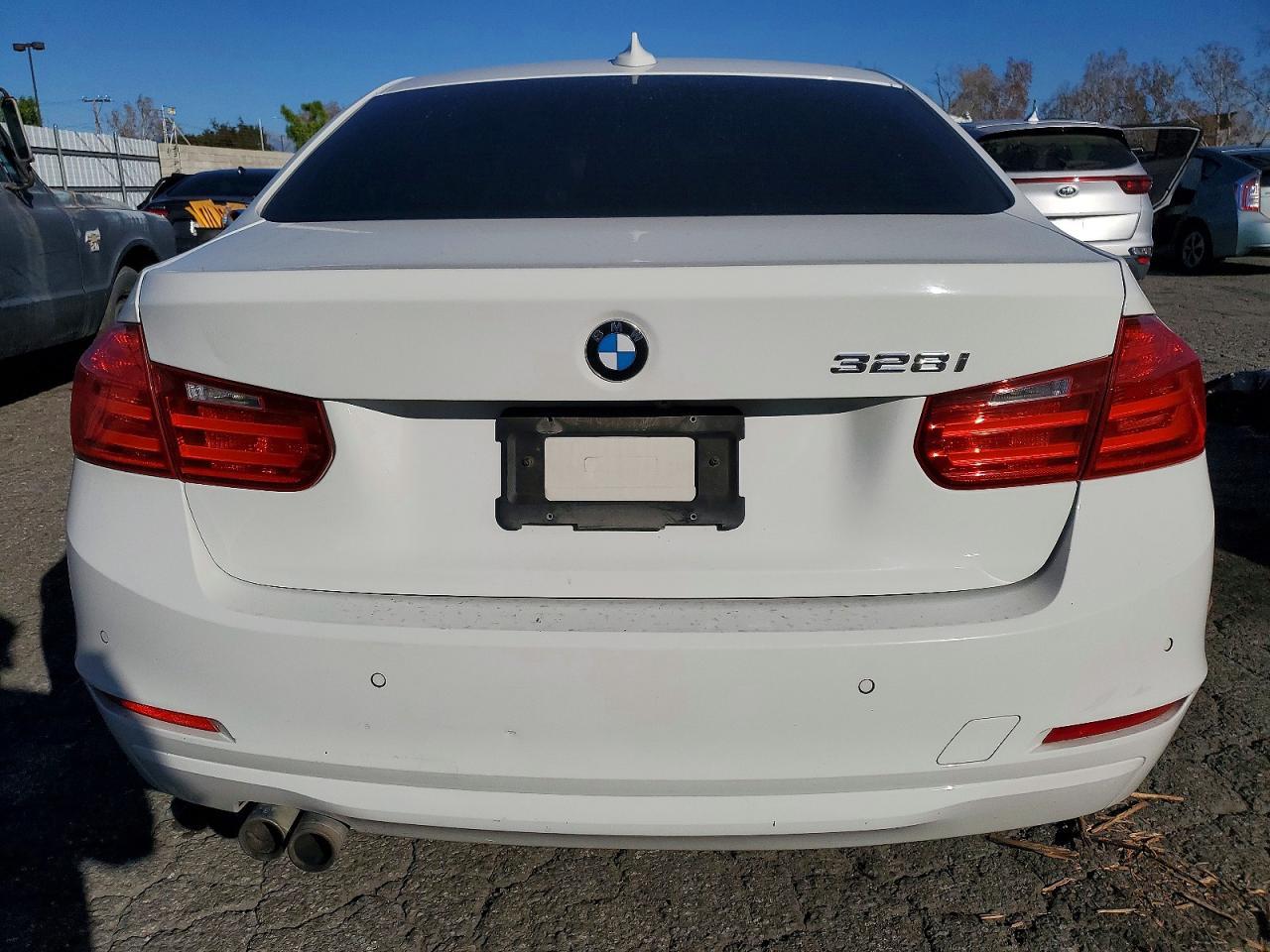2015 BMW 328 I Sulev - Фото 6