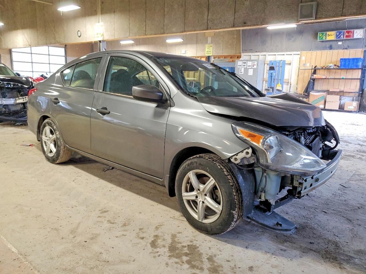 2017 Nissan Versa S - Image 4