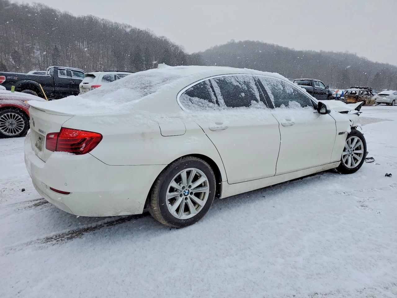 2014 BMW 528 Xi - Фото 3