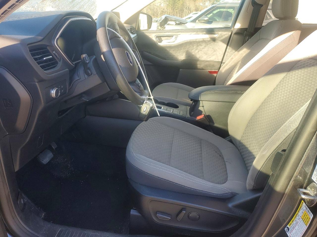 2020 Ford Escape Se - Фото 7