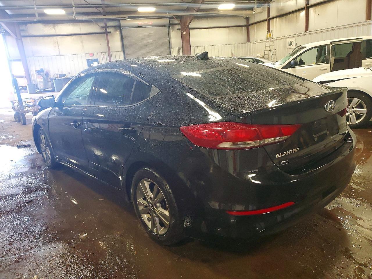 2018 Hyundai Elantra Sel - Фото 2