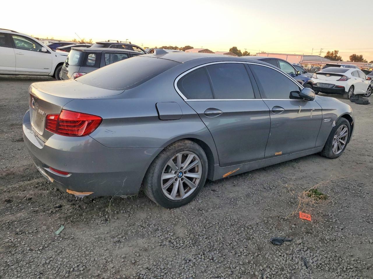 2014 BMW 528 I - Фото 3
