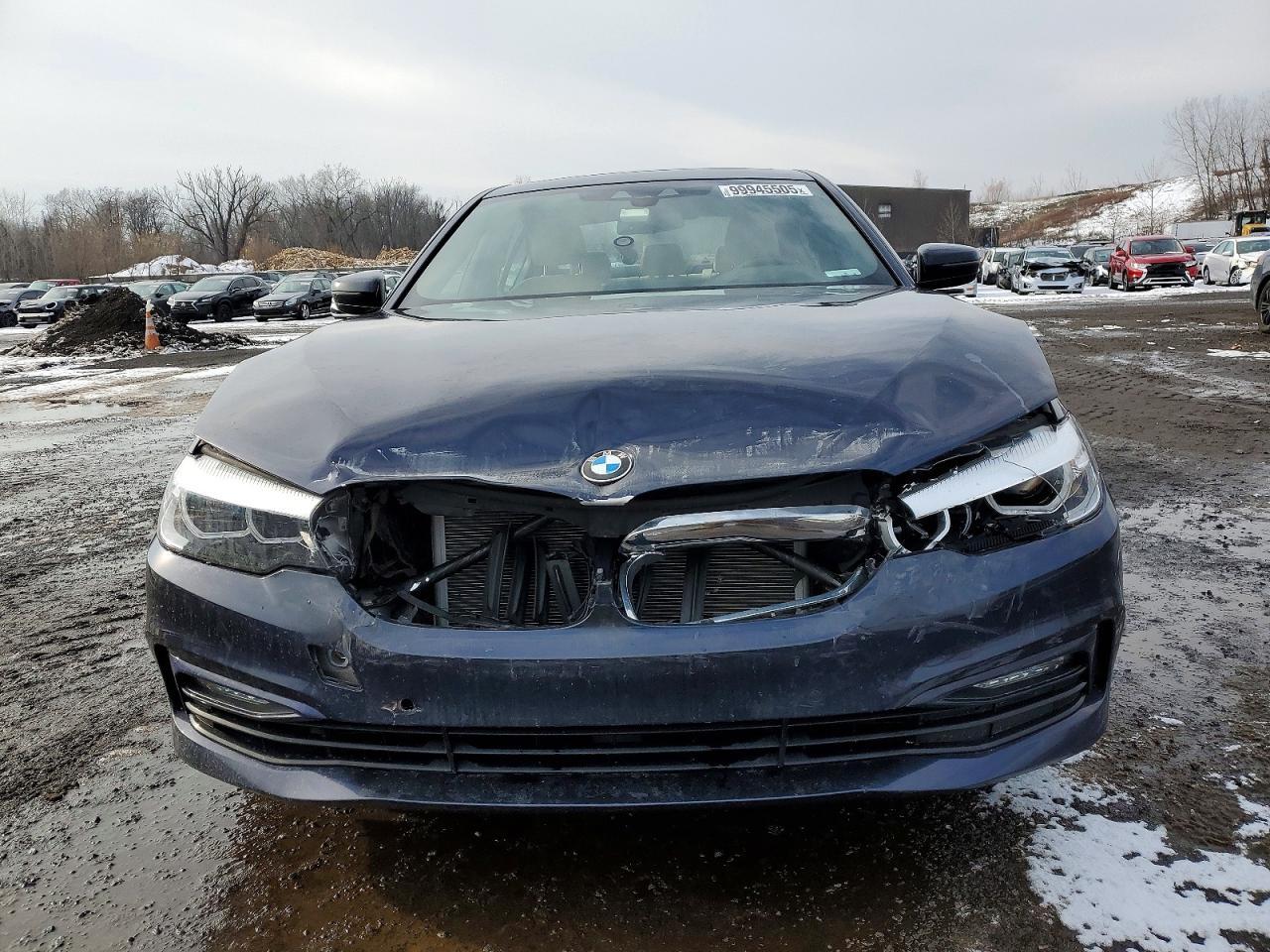 2017 BMW 530 Xi - Фото 5