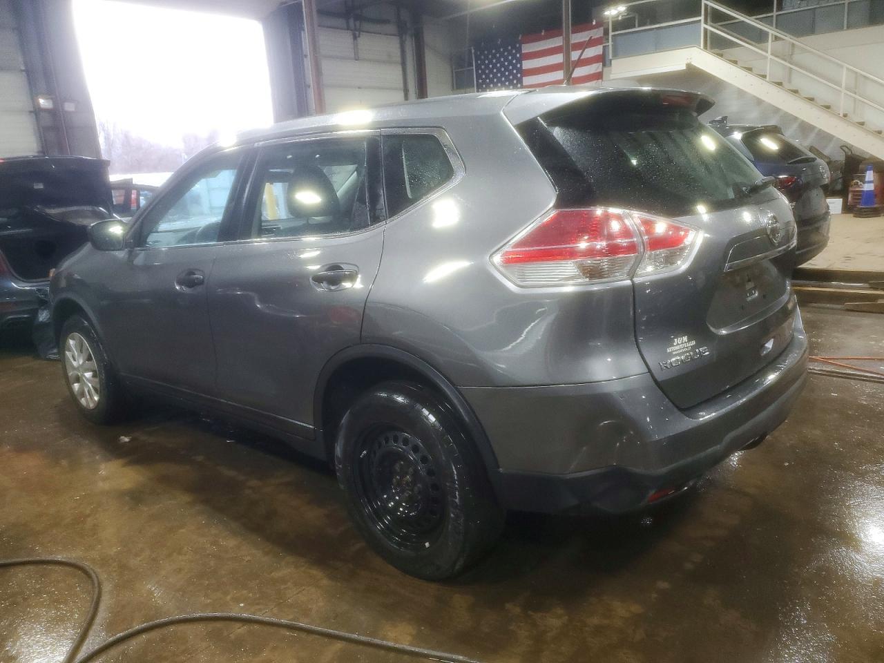 2016 Nissan Rogue S - Image 2