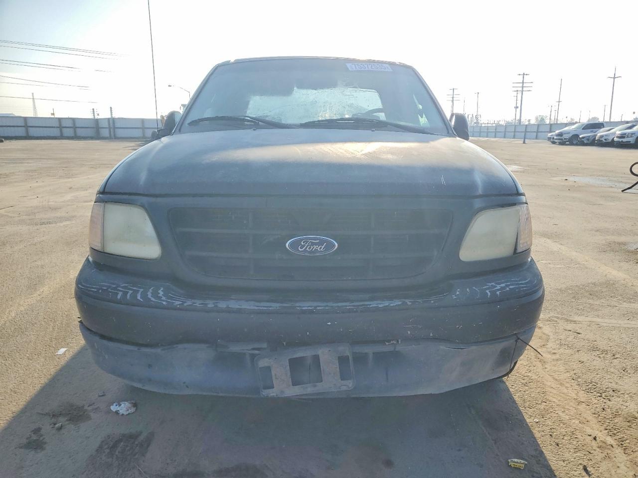 2001 Ford F150 - Фото 5