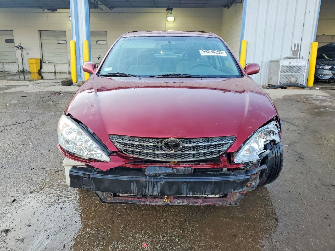 2004 Toyota Camry Le - Image 5