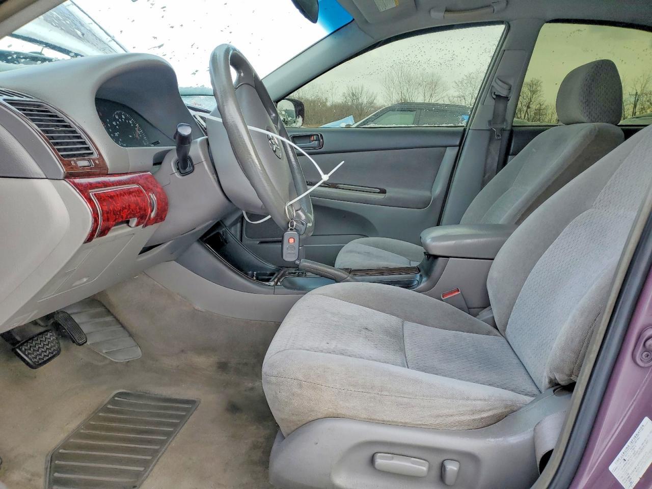 2003 Toyota Camry Le - Image 7