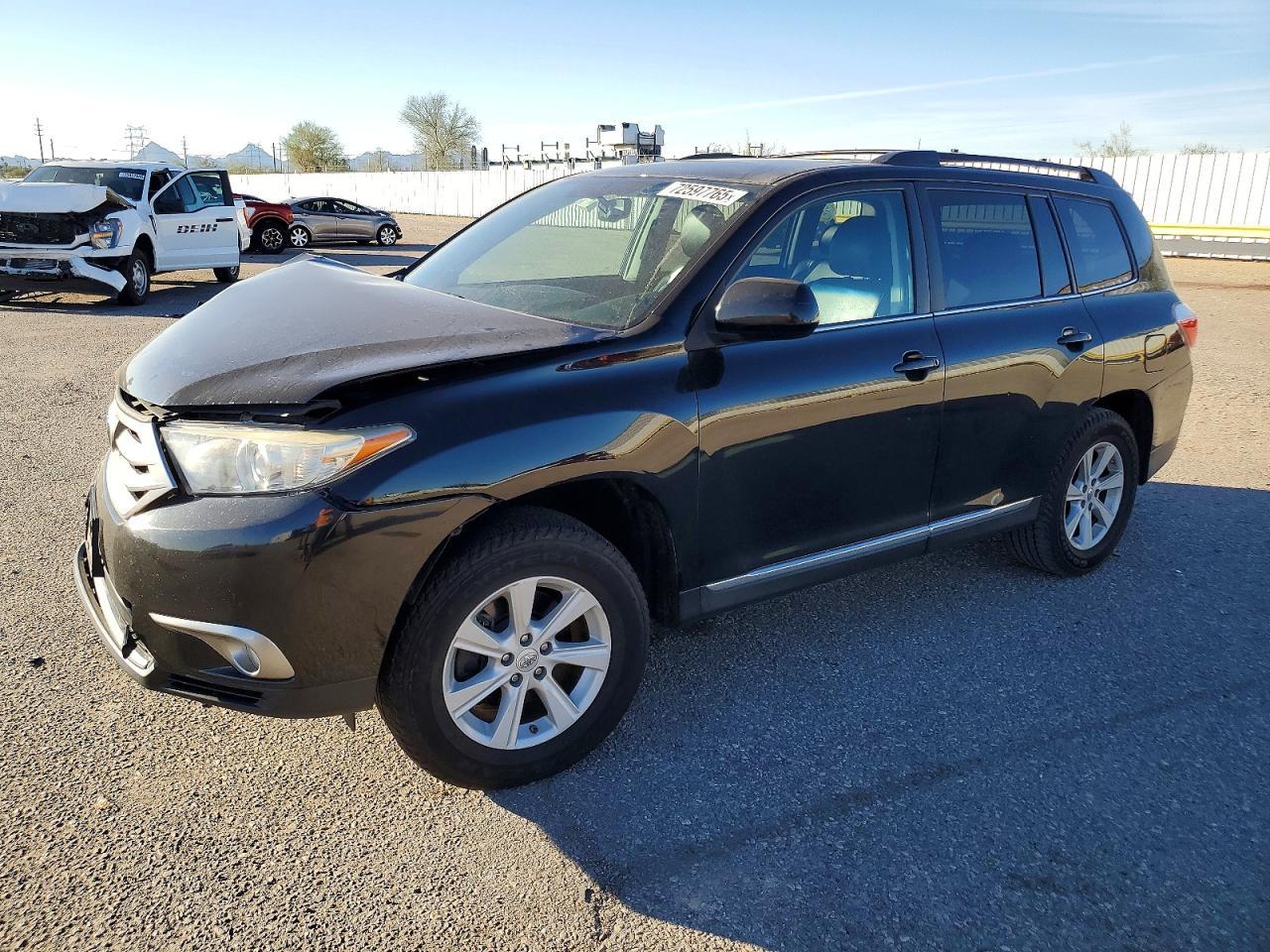 2013 Toyota Highlander Base