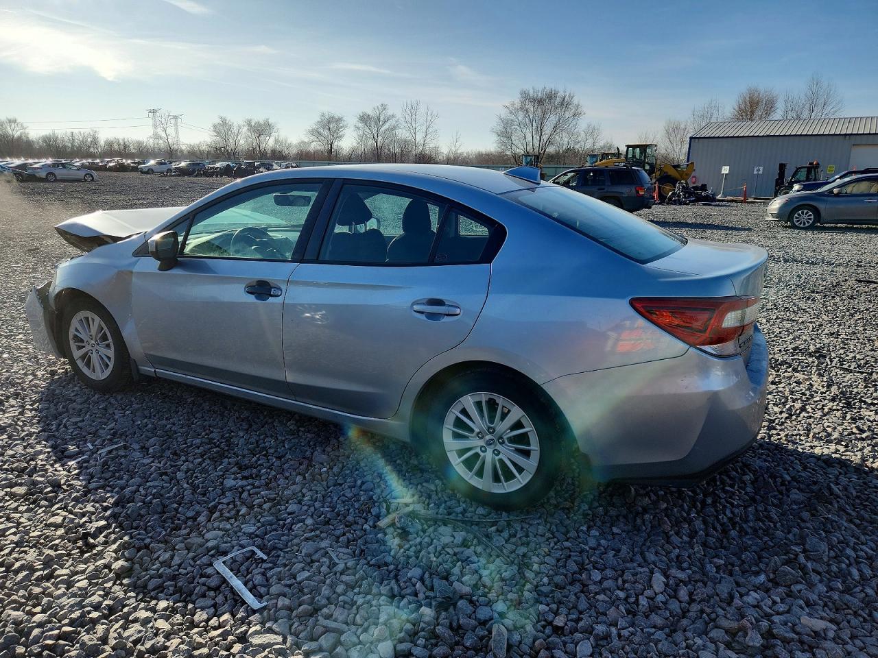 2017 Subaru Impreza Premium Plus - Фото 2