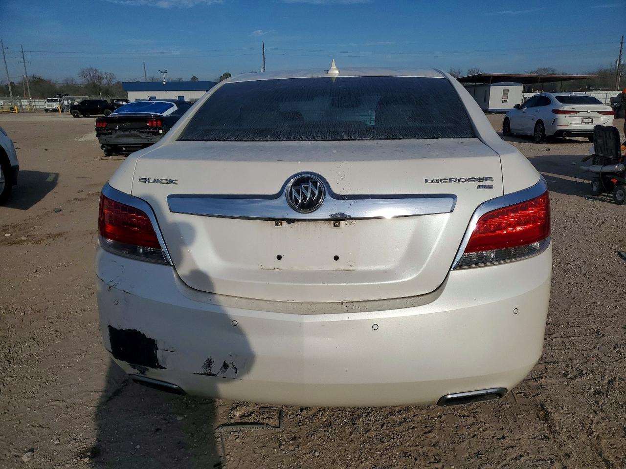 2010 Buick Lacrosse - Фото 6