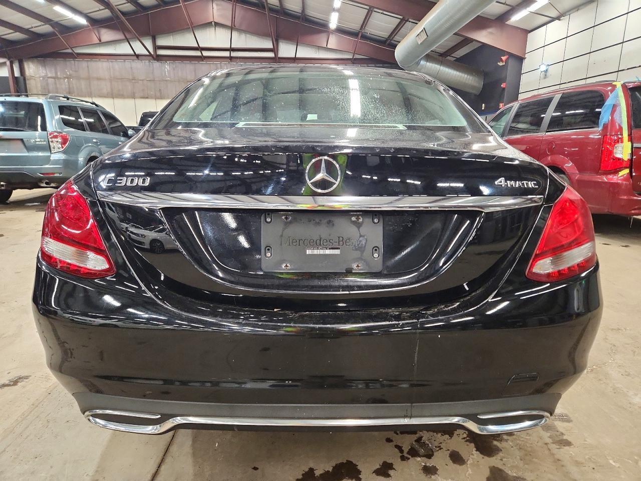 2017 Mercedes-Benz C 300 4Matic - Фото 6