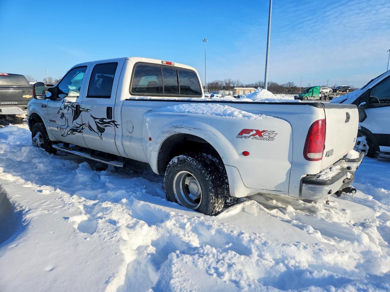 2003 Ford F350 Super Duty - Фото 2