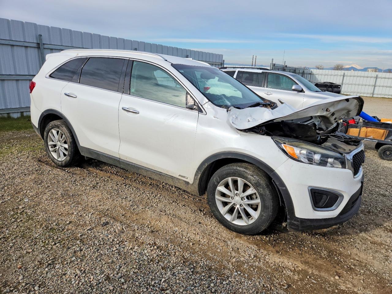2017 Kia Sorento Lx - Image 4