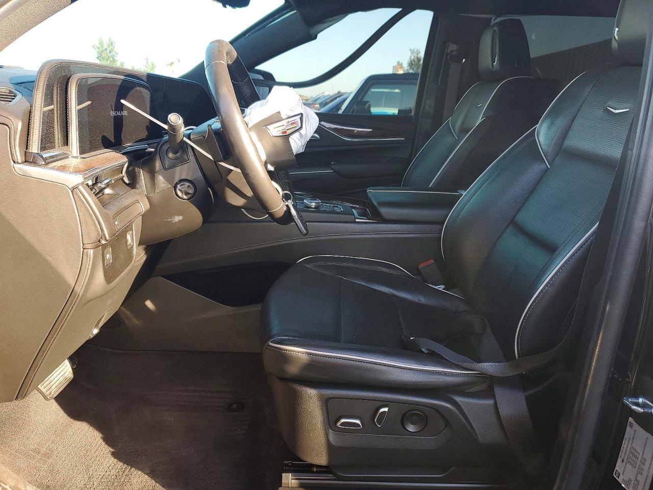 2022 Cadillac Escalade Esv Premium Luxury - Image 7