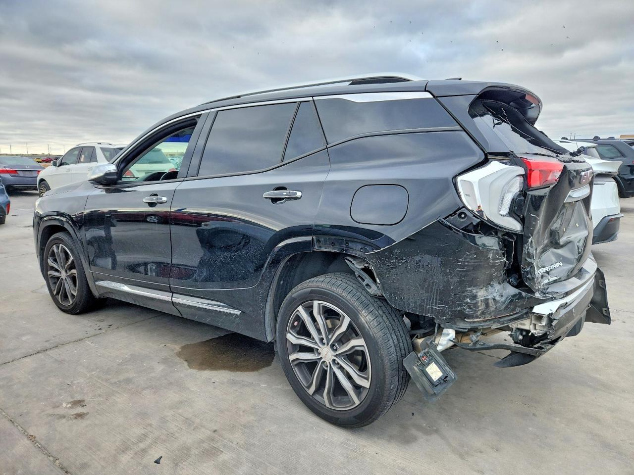 2019 GMC Terrain Denali - Фото 2