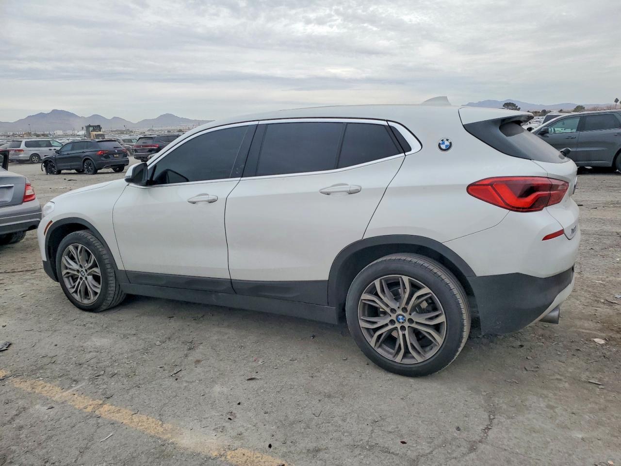 2019 BMW X2 Sdrive28I - Фото 2