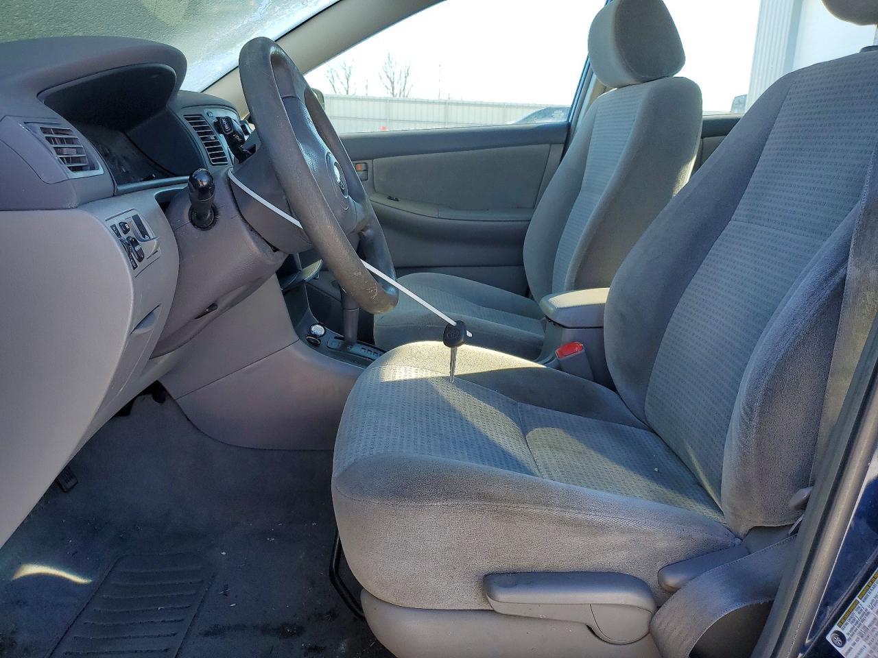 2005 Toyota Corolla Ce - Фото 7