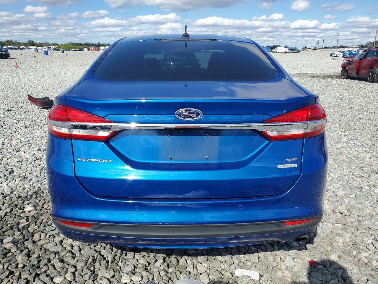 2018 Ford Fusion Se - Image 6