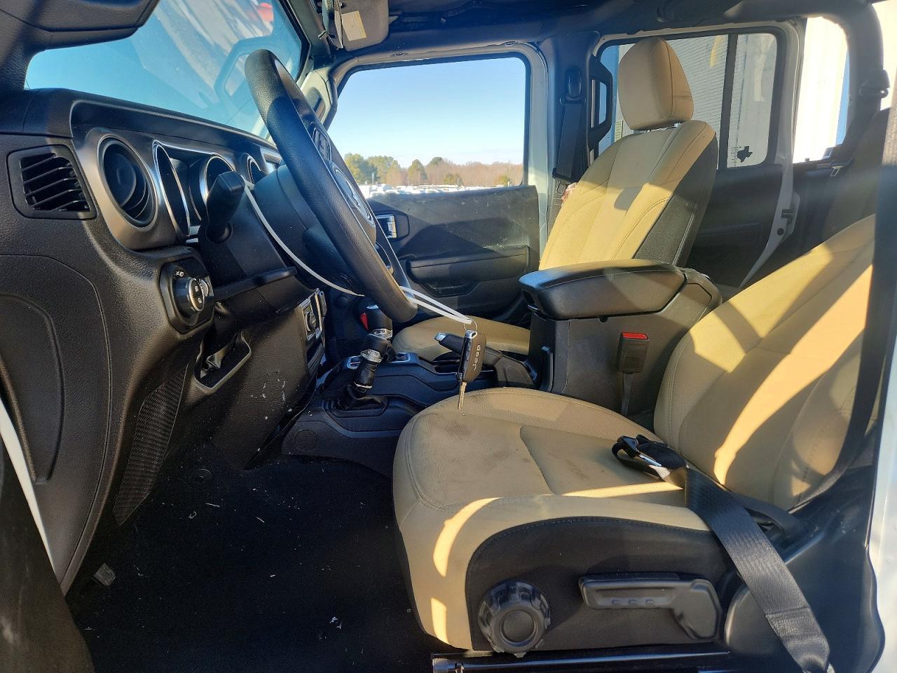 2023 Jeep Gladiator Sport - Image 7