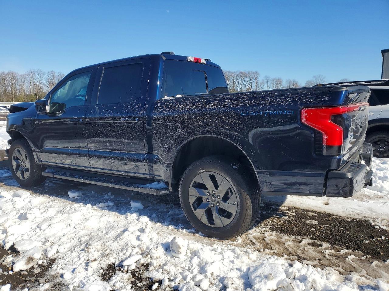 2023 Ford F150 Lightning Pro - Image 2