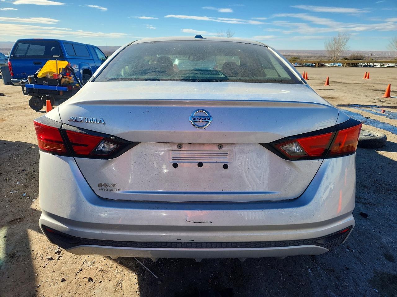 2020 Nissan Altima S - Image 6