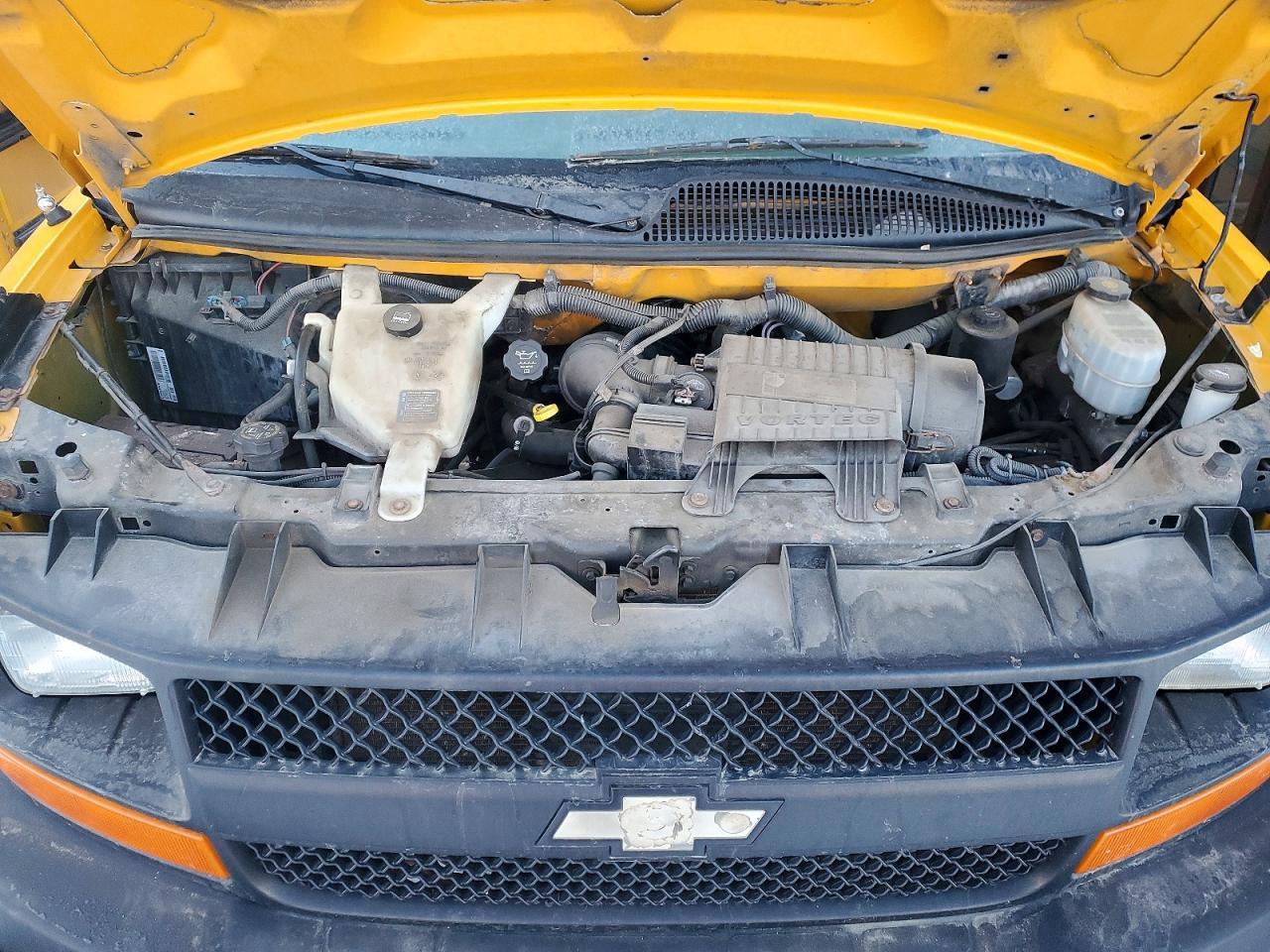 2010 Chevrolet Express G3 - School Bus - Фото 7