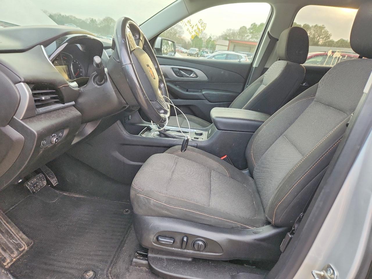 2019 Chevrolet Traverse Lt - Фото 7