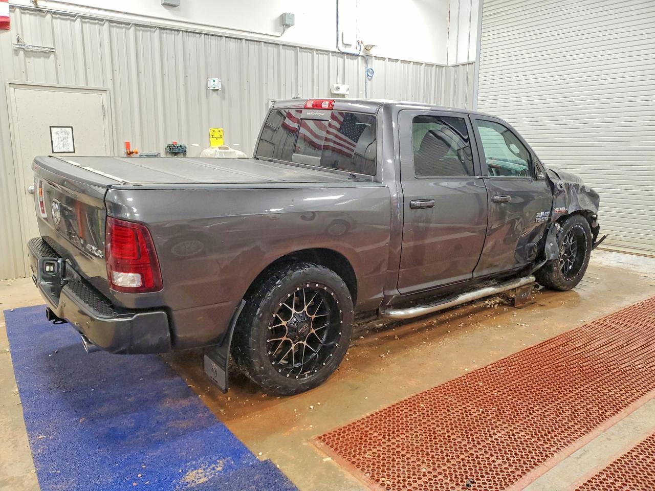 2017 Ram 1500 Sport - Фото 3