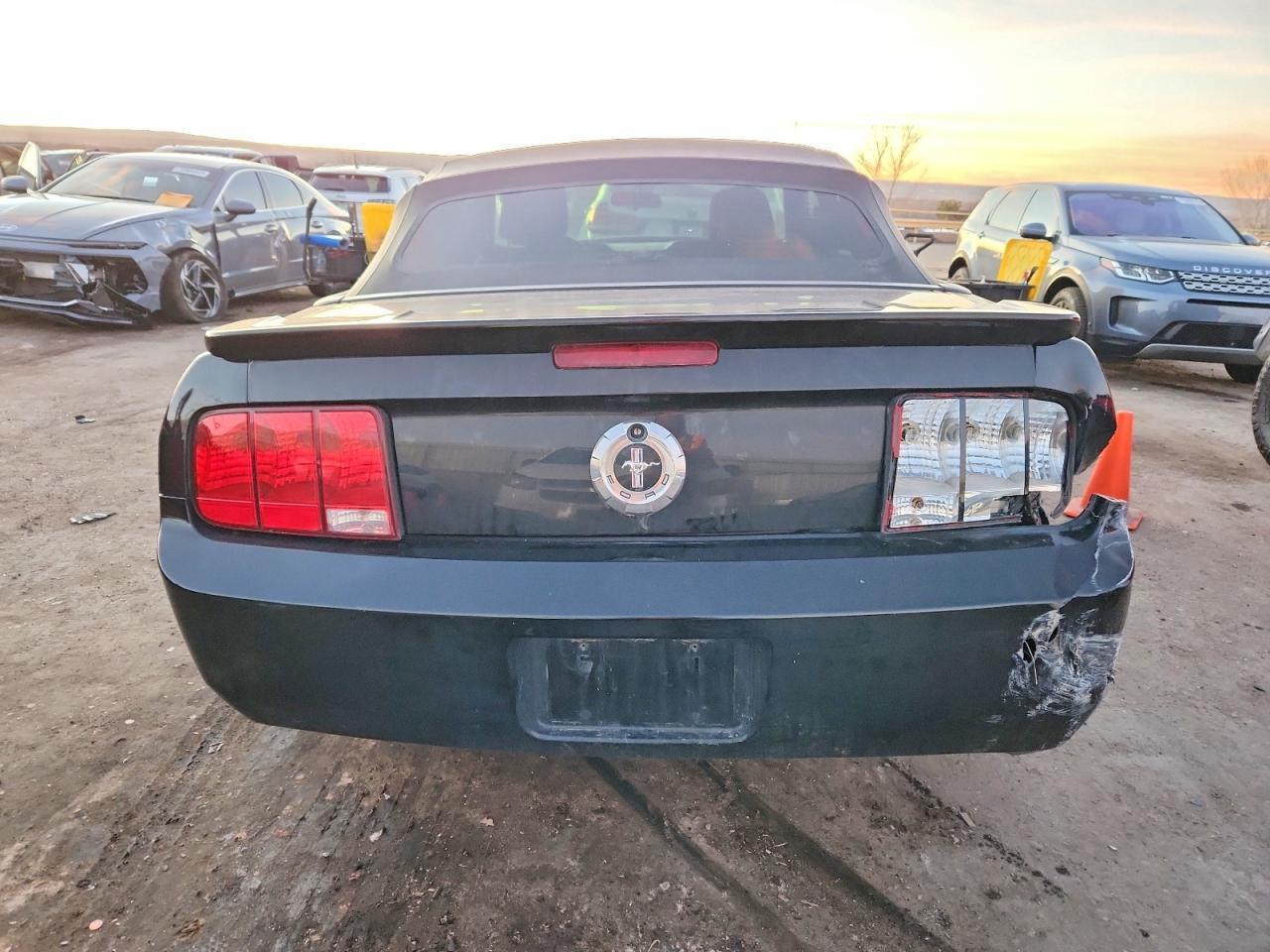 2007 Ford Mustang - Фото 6