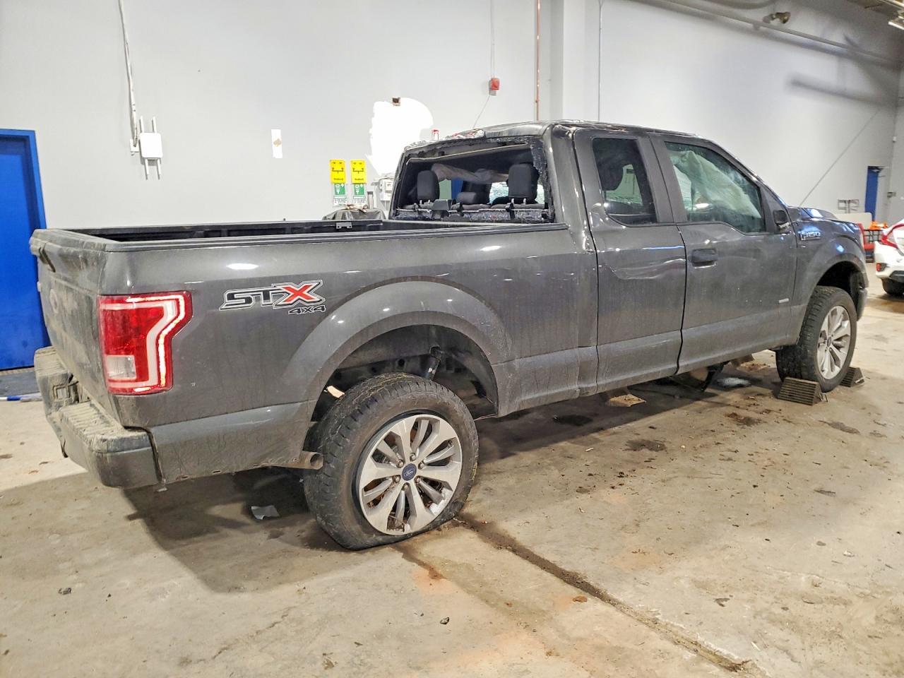 2017 Ford Truck/Van F150 Xl Supercab 4Wd - Фото 3