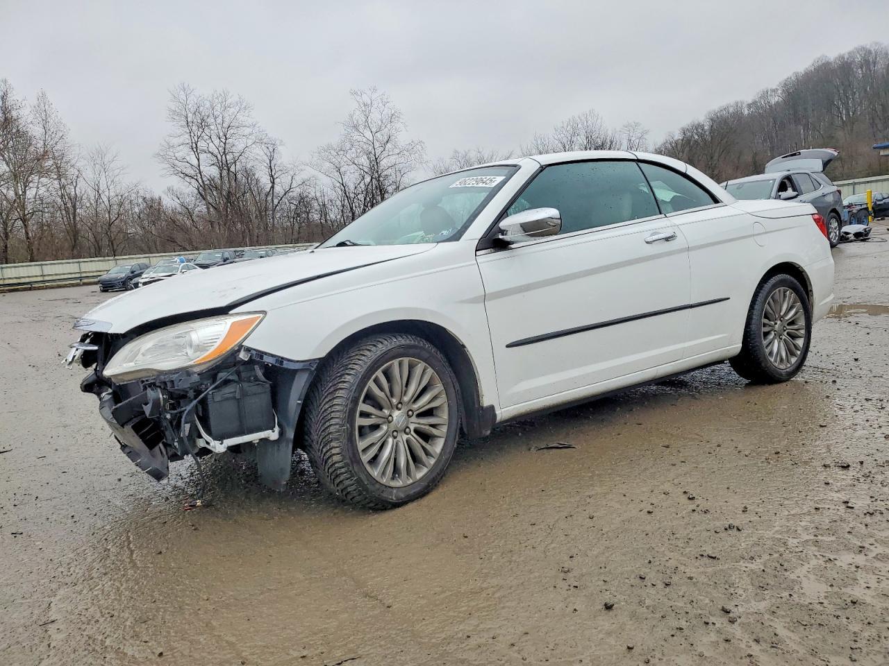 2013 Chrysler 200 Limited