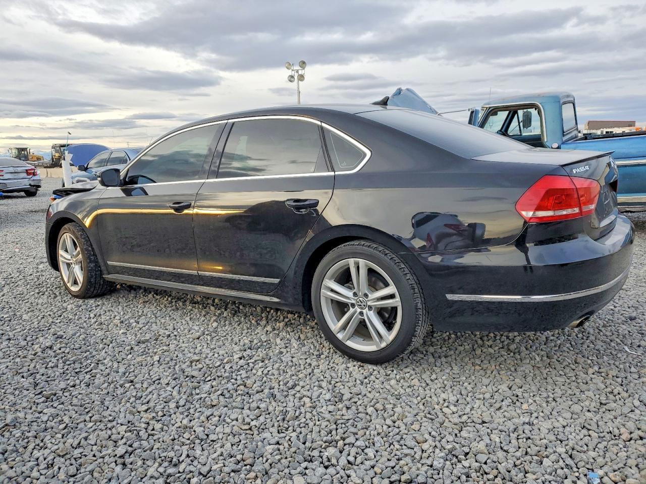 2014 Volkswagen Passat Sel - Фото 2
