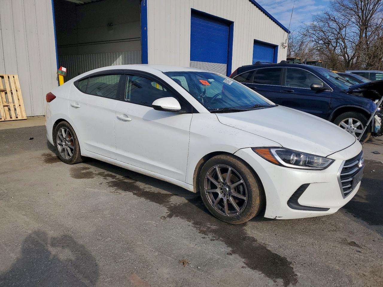 2017 Hyundai Elantra Se - Фото 4
