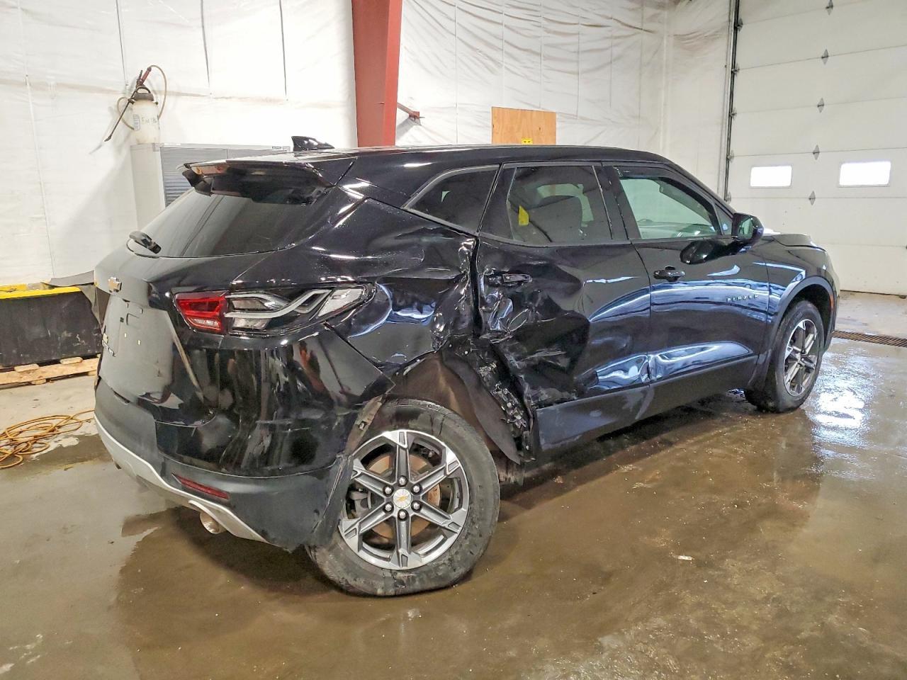 2023 Chevrolet Blazer 2Lt - Фото 3
