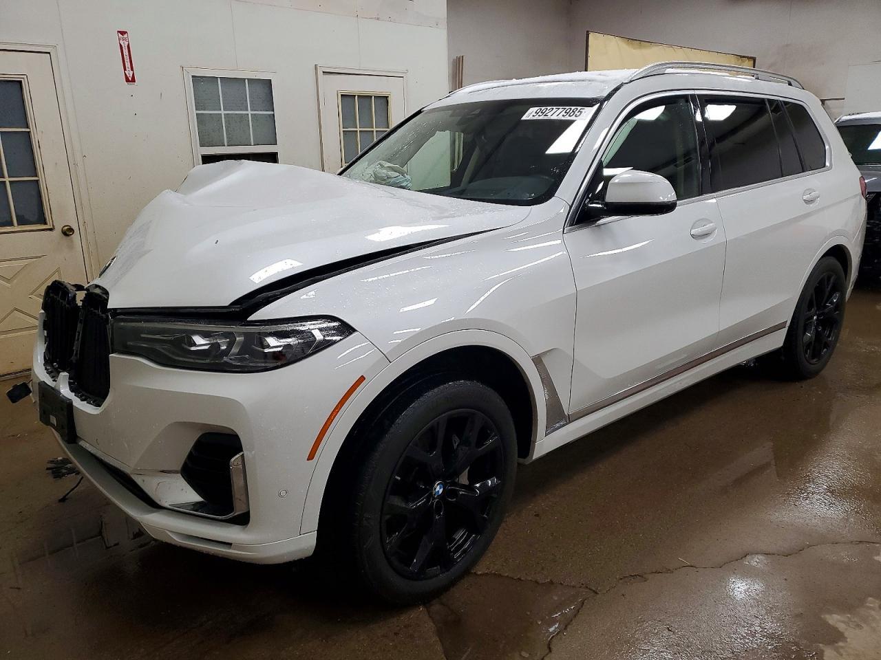 2022 BMW X7 xDrive40I
