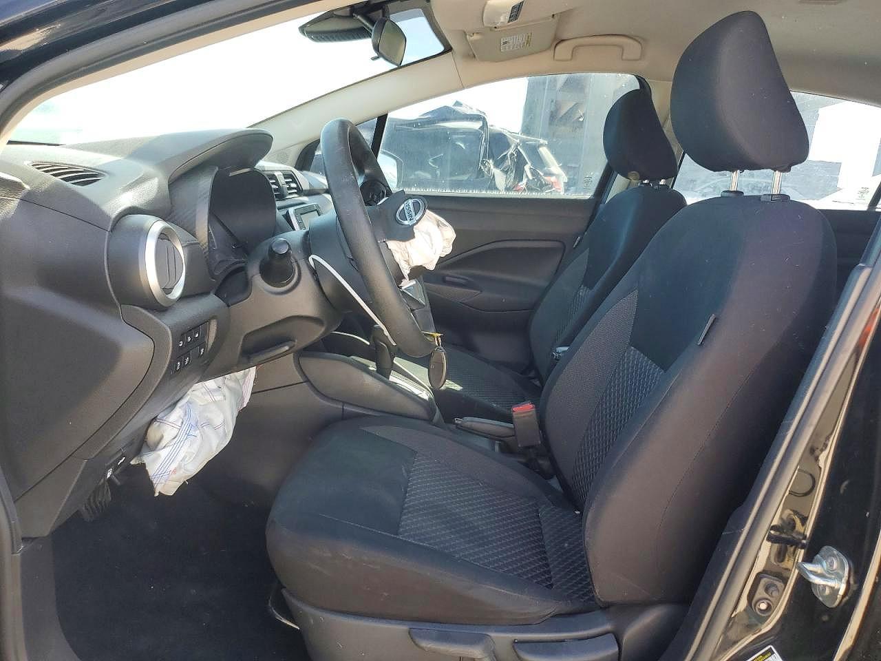 2020 Nissan Versa S - Image 7