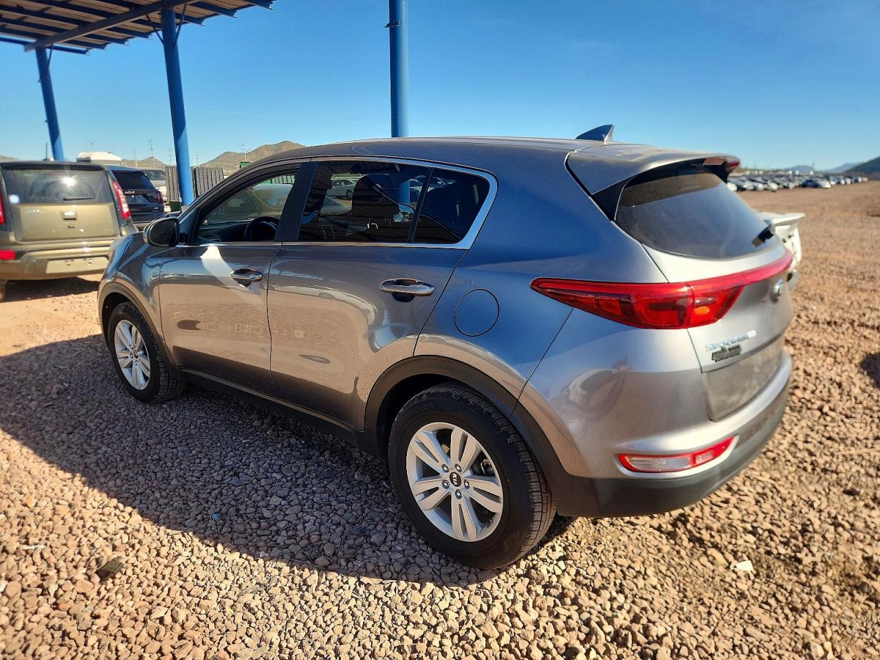 2017 Kia Sportage Lx - Image 2