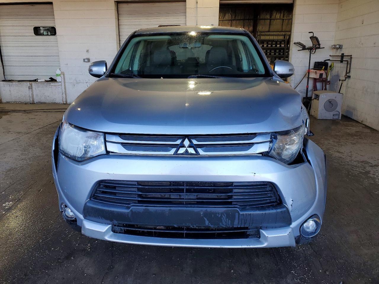 2015 Mitsubishi Outlander Se - Фото 5