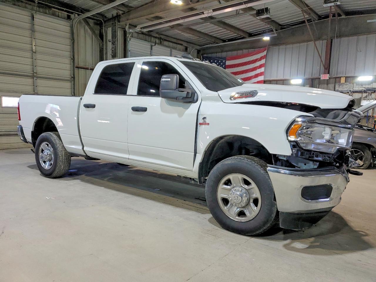 2024 Ram 2500 Tradesman - Фото 4