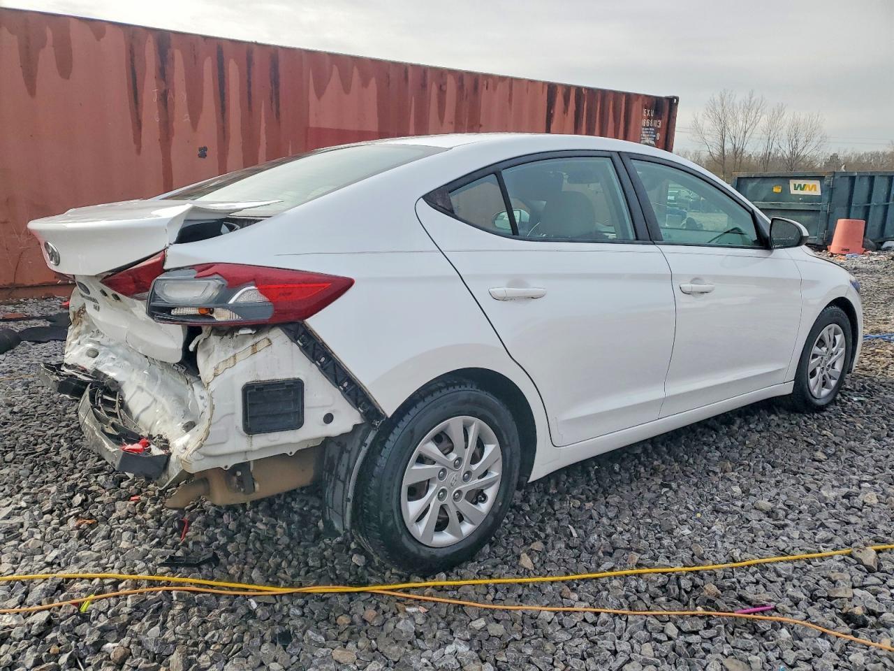 2018 Hyundai Elantra Se - Image 3