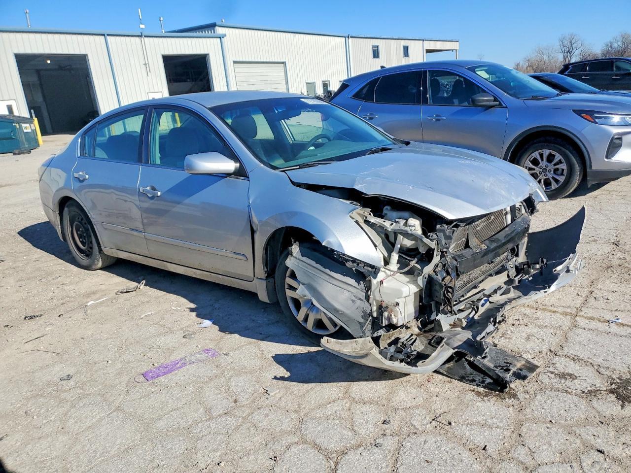 2010 Nissan Altima Base - Фото 4