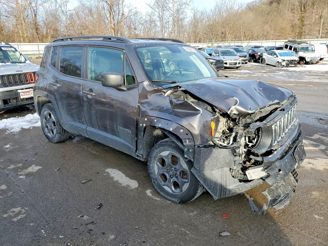 2018 Jeep Renegade - Фото 4