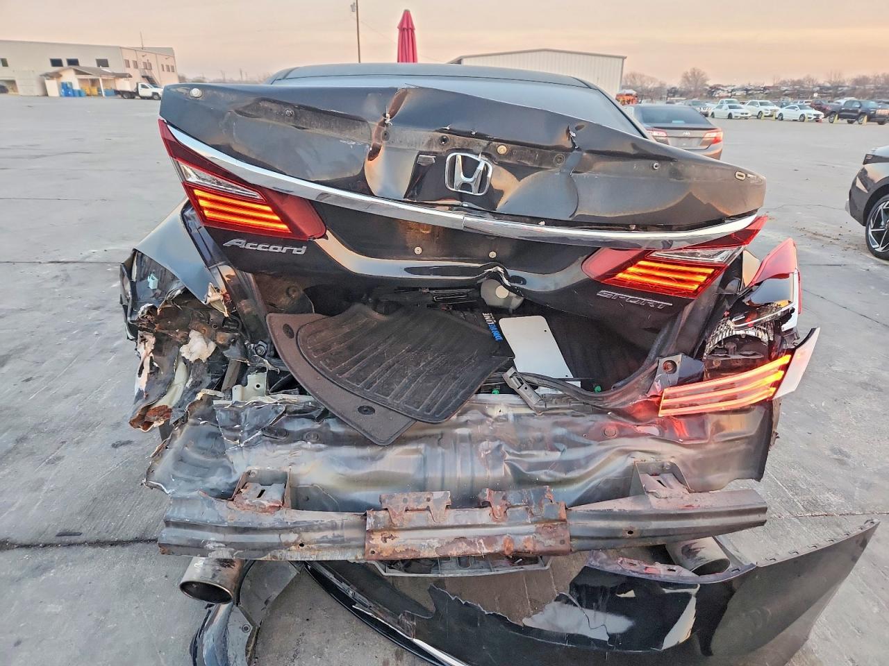 2017 Honda Accord Sport - Image 6