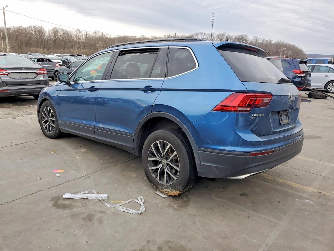 2019 Volkswagen Tiguan Se - Фото 2