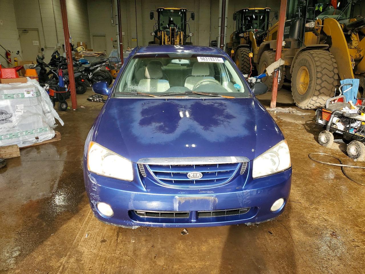 2005 Kia Spectra Lx - Image 5